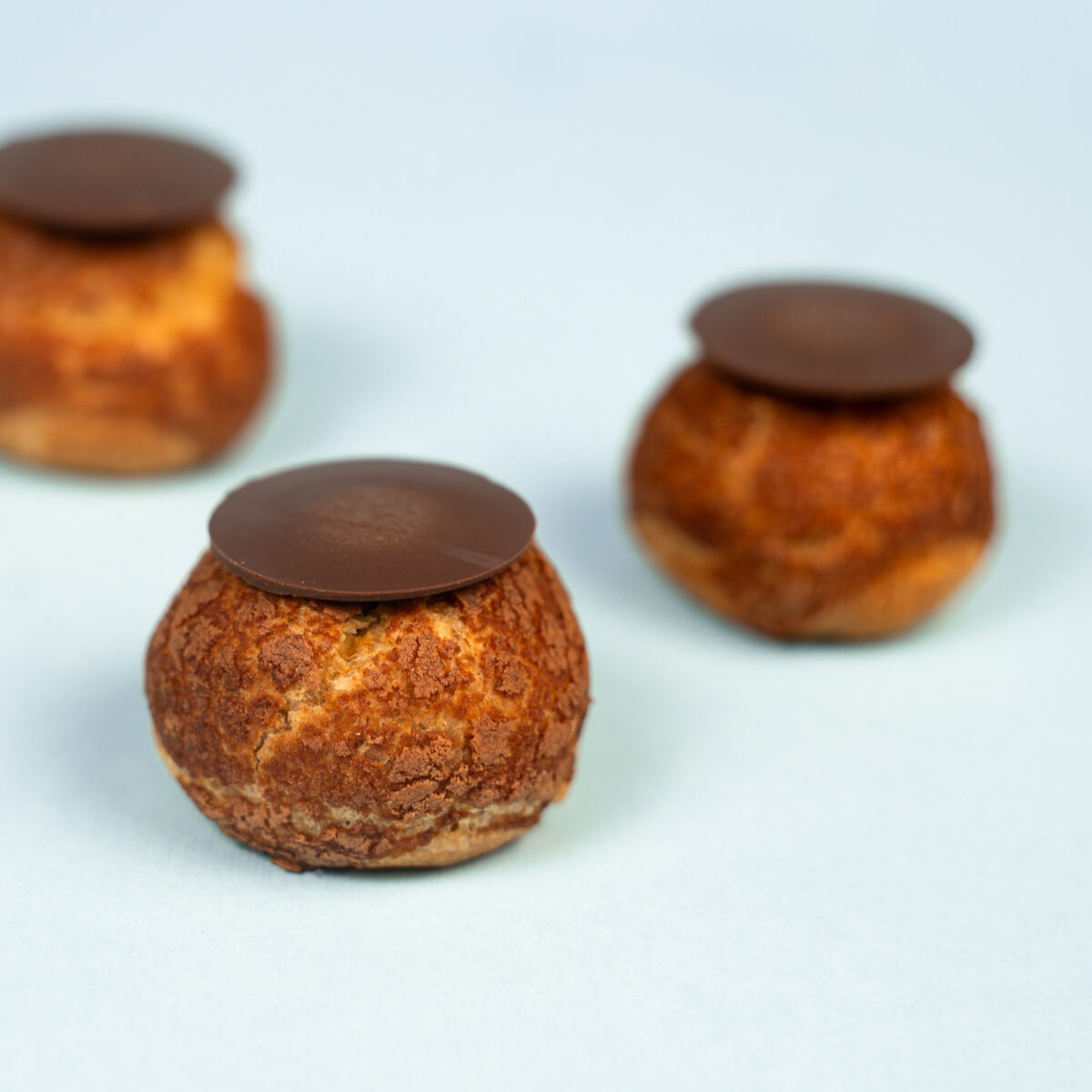 Bign&egrave; al cioccolato